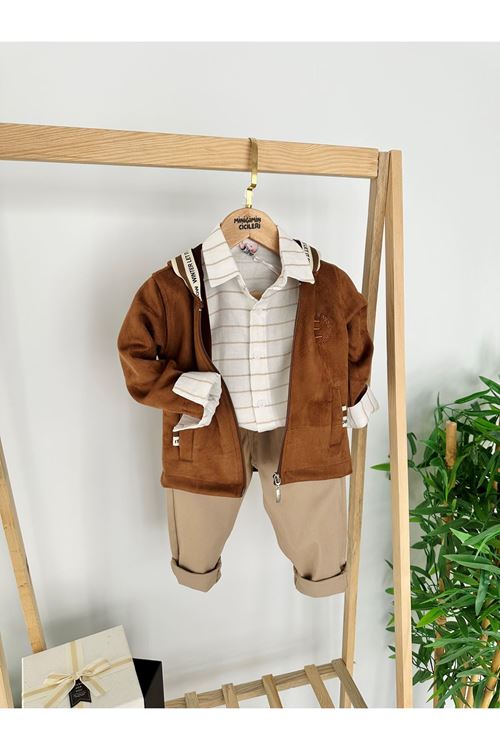 Miniğimin Cicileri Süet Ceketli Şerit Detaylı Kapüşonlu Erkek Çocuk 3 lü Takım - Taba