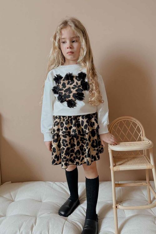 Miniğimin Cicileri Leopar Desenli 3D Çiçekli Sweatshirt ve Kat Kat Etek Kız Çocuk Takımı - Beyaz