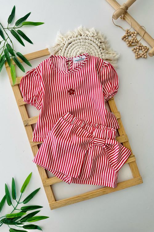 Miniğimin Cicileri Çiçek İşleme Detaylı Kız Çocuk Şortlu Takım  - Kırmızı