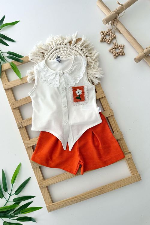 Miniğimin Cicileri Güpür Yakalı Cep Çiçek Örgü Detaylı Pamuklu Kız Bebe 2 li Şortlu Takım - Kiremit