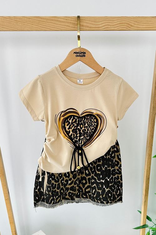 Miniğimin Cicileri Kalp Leopar Desenli Kız Çocuk Takım - Bej