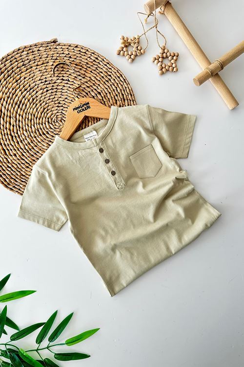 Miniğimin Cicileri Düğmeli Erkek Çocuk Cep Detaylı Tşört - Açık Yeşil