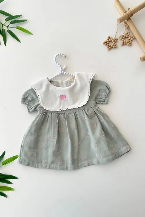 Miniğimin Cicileri Kalp Detaylı Yakalı Kız Bebe Astarlı Elbise - Yeşil