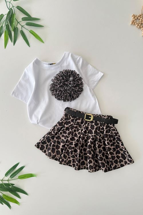 Miniğimin Cicileri 3D Çiçek Aplikeli Tişört ve Kemerli Leopar Desenli Etek Kız Çocuk Takımı - Beyaz