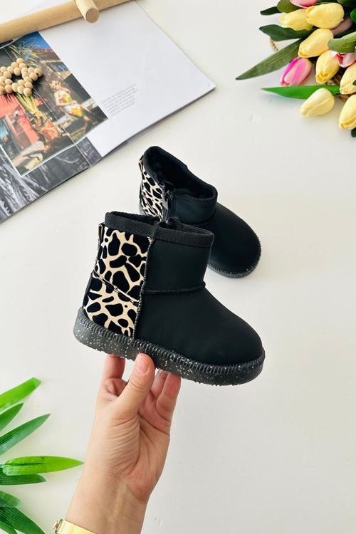 Miniğimin Cicileri İçi Kürklü Leopar Detaylı Simli Işıklı Süet Kız Çocuk Kışlık Bot - Siyah