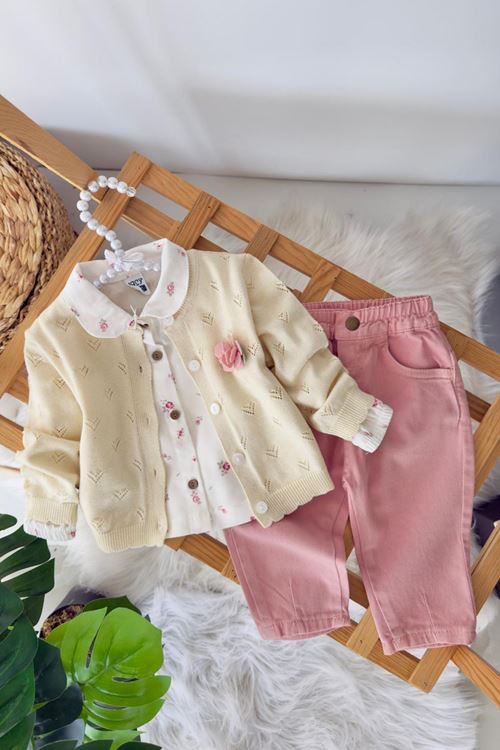 Miniğimin Cicileri Çiçek Detaylı Triko Hırkalı Kız Bebek 3 lü Takım - Krem