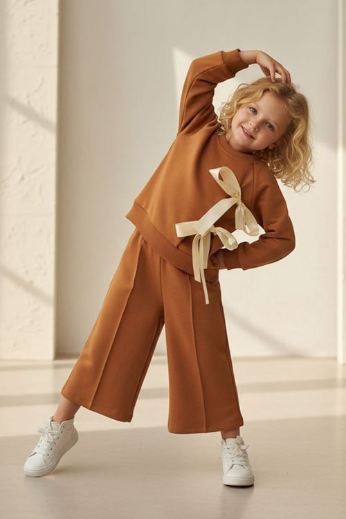 Miniğimin Cicileri Yırtmaçlı Fiyonk Detaylı 2 li Kız Çocuk Takım - Taba