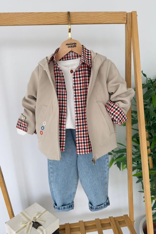 Miniğimin Cicileri Geometrik Nakış Detaylı Kapüşonlu Ceketli Erkek Çocuk 4’lü Takım - Bej
