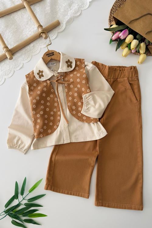 Miniğimin Cicileri Yelekli Çiçek İşleme Detaylı Kız Çocuk 3 lü Gabardin  Takım - Kahverengi