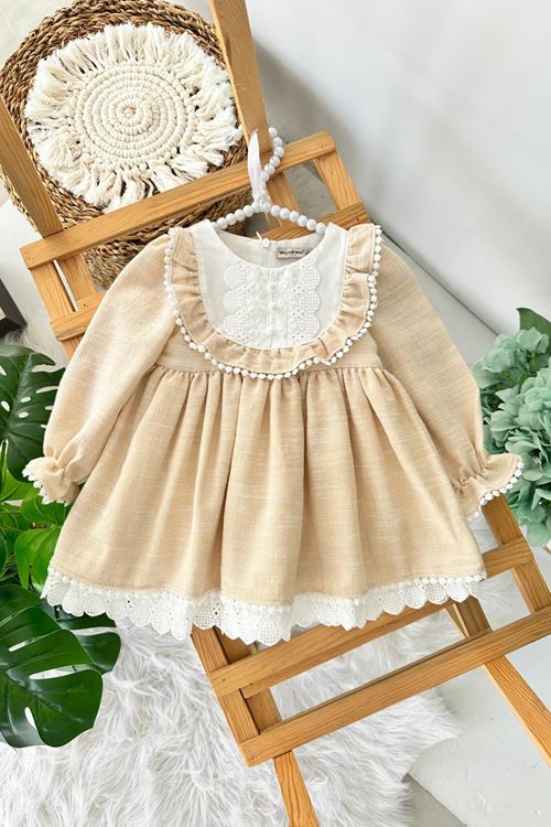 Miniğimin Cicileri (9-24 Ay) Vintage Dantel Yakalı Pamuklu Fırfır Detaylı Kız Bebek Elbise - Bej