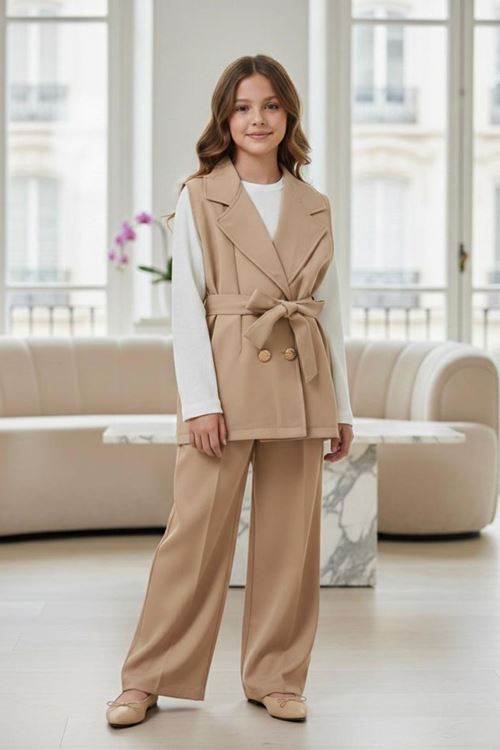 Miniğimin Cicileri Kruvaze Yelekli Kuşaklı Bluzlu Bol Paça Pantolonlu Kız Çocuk 3’lü Takım - Kahverengi