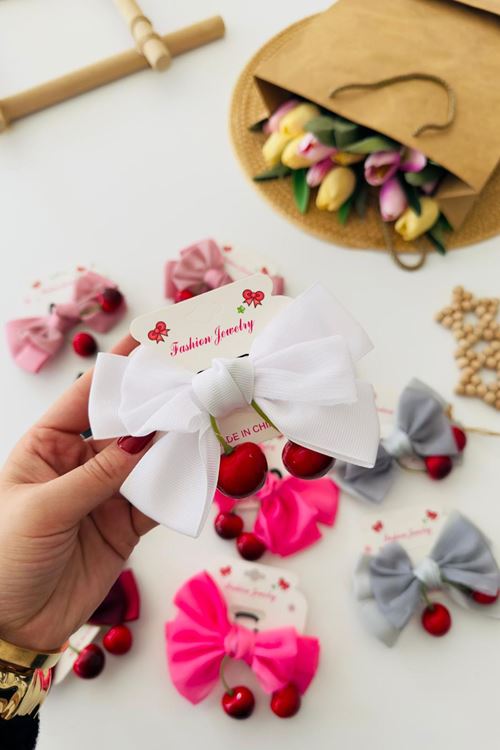 Miniğimin Cicileri Fiyonklu Kiraz Detaylı Kız Çocuk Bağlama Toka - Beyaz