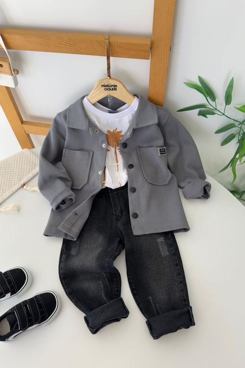 Miniğimin Cicileri New York Arma Detaylı Ceketli Basic Tişörtlü Kot Pantolonlu Erkek Çocuk 3’lü Kombin Takım - Gri