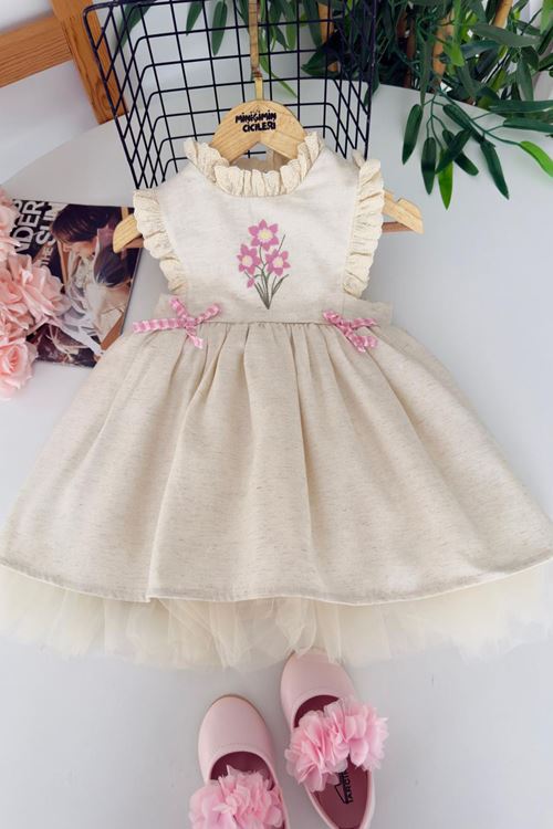 Miniğimin Cicileri Papatya Nakışlı Fiyonk Detaylı Tül Katmanlı Kız Çocuk Elbise - Bej