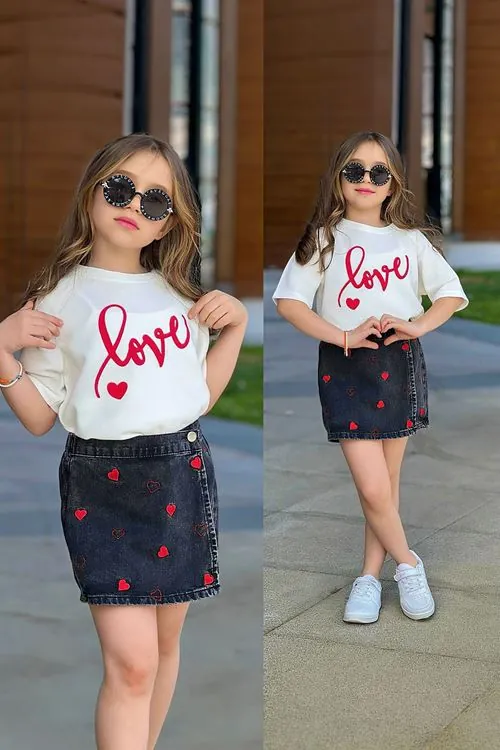 Miniğimin Cicileri Love Baskılı Kalp Nakışlı Kot Şort Etekli Kız Çocuk Takım - Siyah