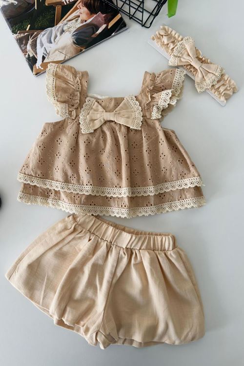 Miniğimin Cicileri Vintage Dantel İşlemeli Kız Bebek Şortlu Takım - Bej