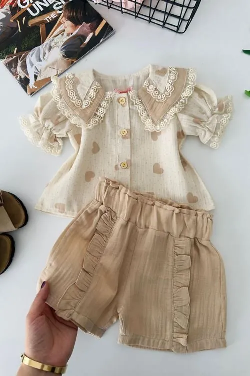 Miniğimin Cicileri Müslin Kalp Desenli Yakalı Kız Bebek 2 li Takım - Bej
