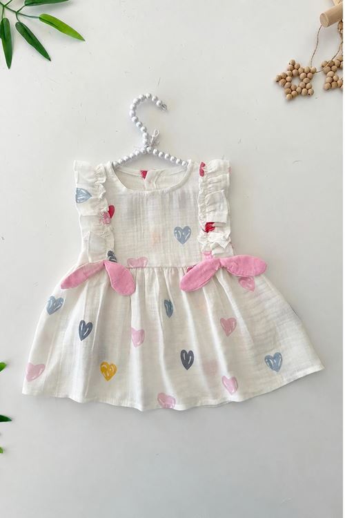 Miniğimin Cicileri Müslin Renkli Kalp Baskılı Fiyonklu Kız Bebe Elbise - Pembe
