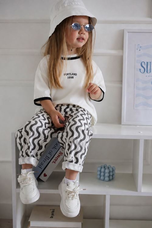 S Desenli Unisex Çocuk Kot Pantolon - SiyahKrem