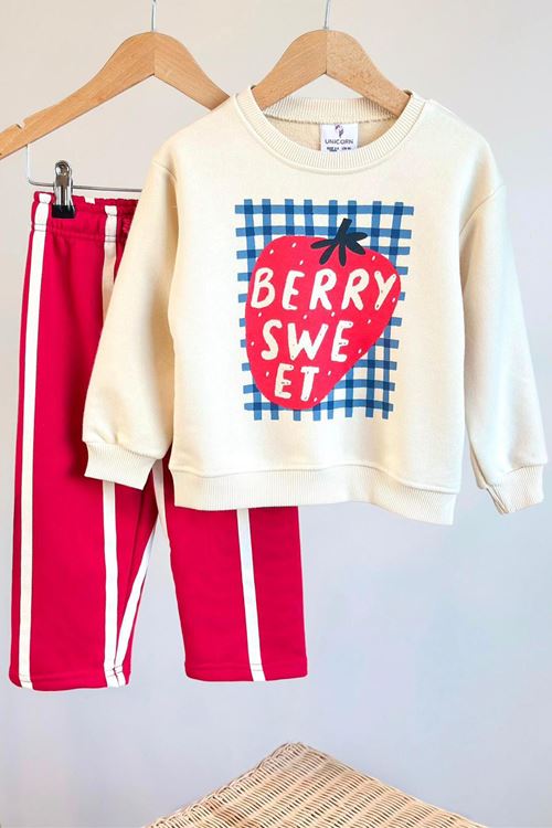 Berry Sweet Çilek Baskılı Şerit Detaylı Unicorn Çocuk 2’li Eşofman Takımı - Kırmızı