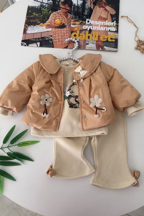 Çiçek Aplikeli Montlu Tavşan Baskılı Kız Bebek 3’lü Takım - Camel