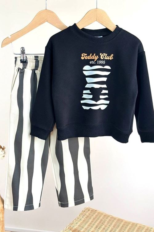 Teddy Club Baskılı Sweatshirt ve Çizgili Bol Paça Pantolonlu Erkek Çocuk 2’li Takım - Siyah