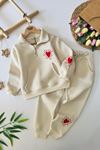 Miniğimin Cicileri Kalp İşleme Detaylı Kışlık Kanguru Cepli Kız Çocuk Takım - Krem